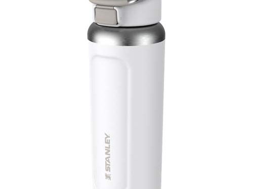 Stanley Classic Wellspring 710 ml bouteille d'eau isolée en acier inoxydable recyclé